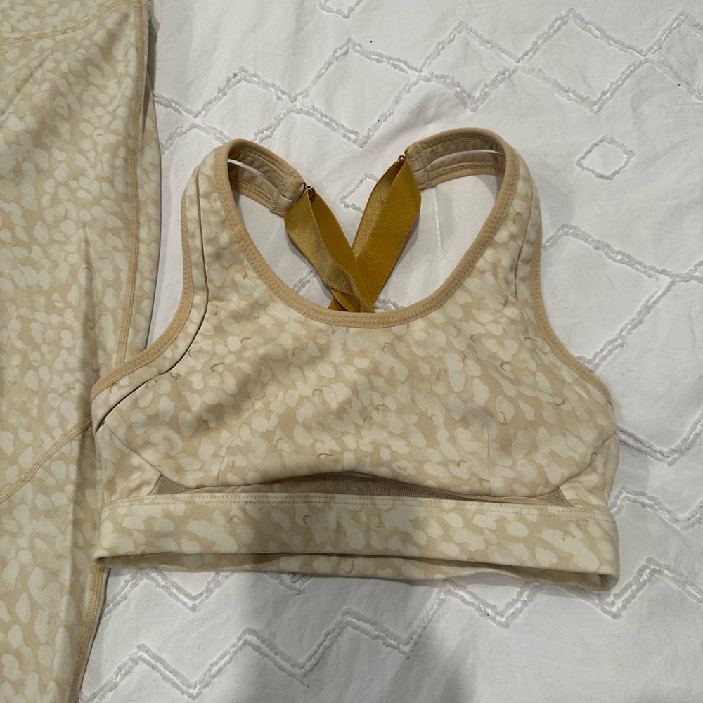 Fabletics Set - image 2